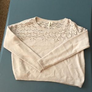 Cropped gray sweater